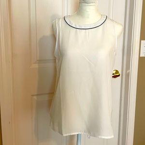 Banana Republic white sleeveless shell with black accent, size XS